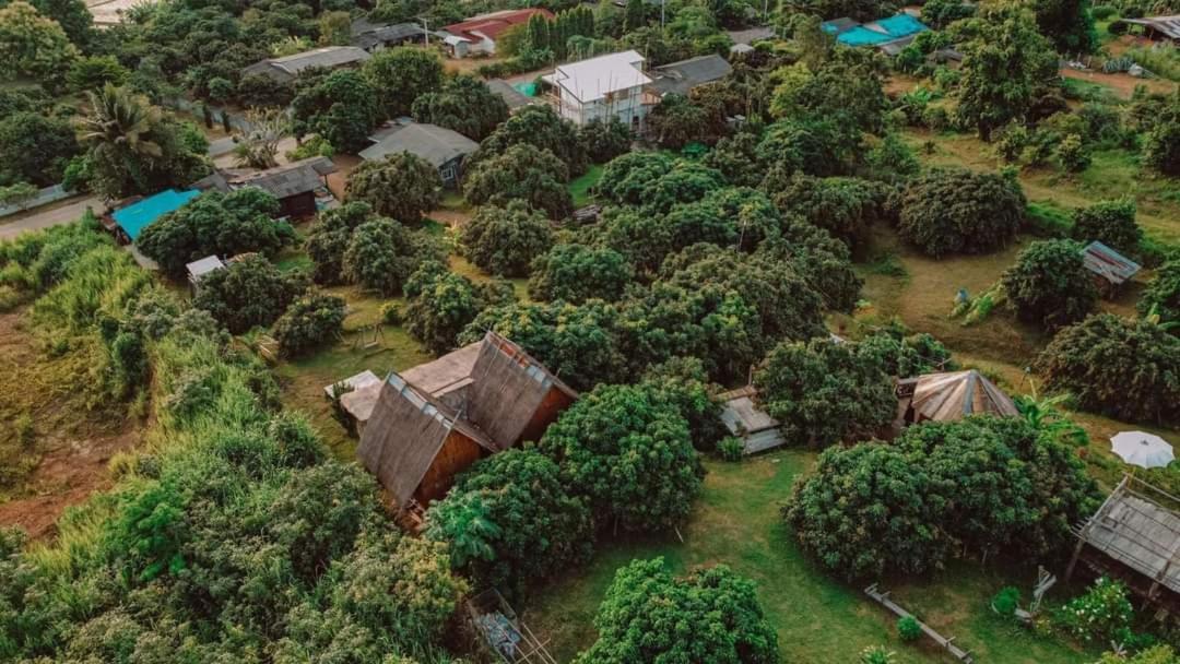 Baan 2 Dao Farmstay Chiang Dao Exterior photo