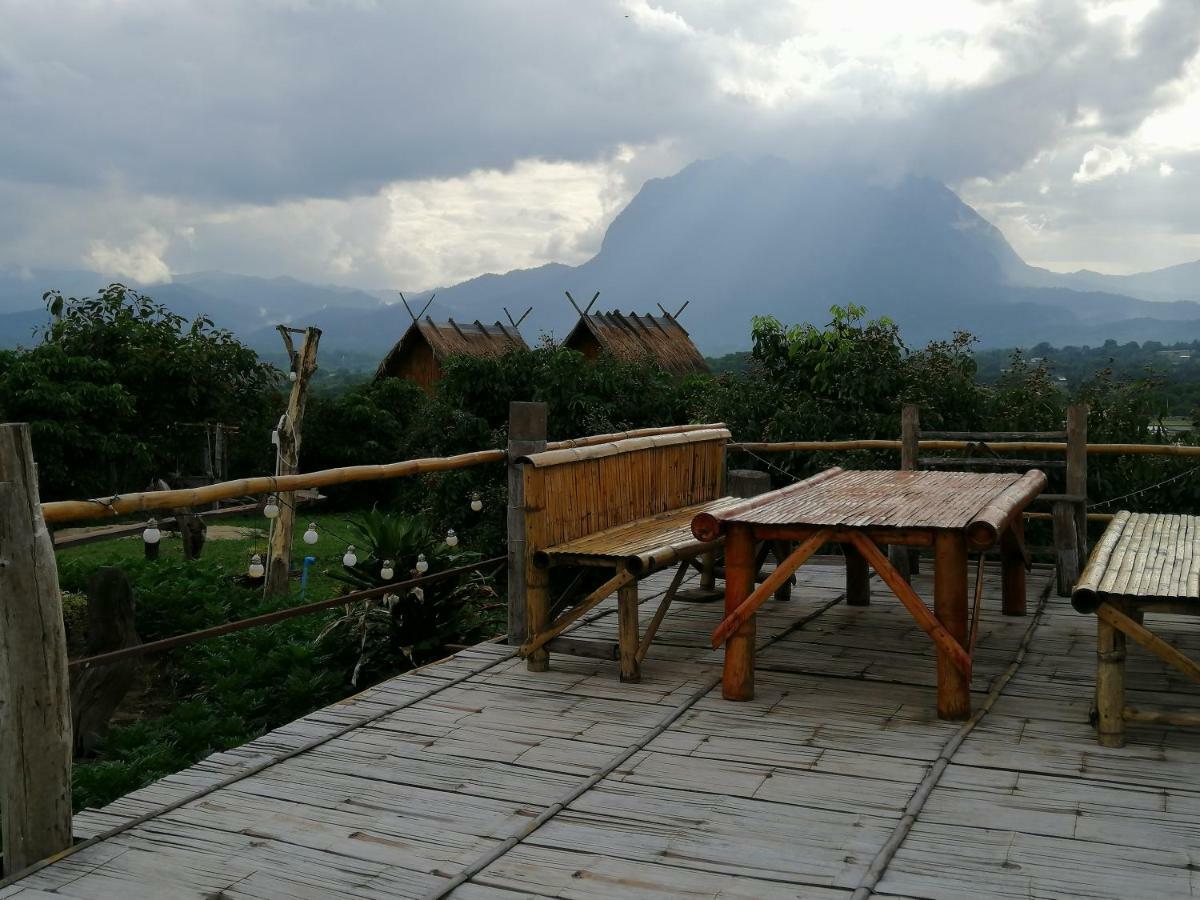 Baan 2 Dao Farmstay Chiang Dao Exterior photo